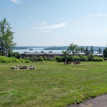 Cute Cedar Lodge Studio With Balcony & Lake Views! Laconia Exterior photo